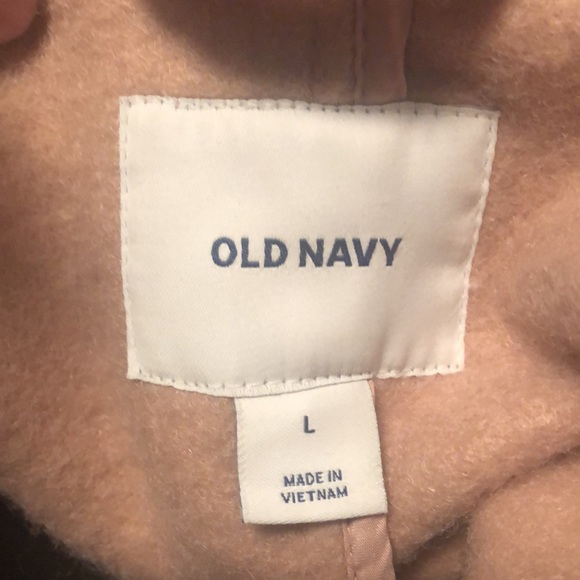 Pretty Pink Fuzzy Old Navy Women’s Jacket 🧥 Size Large Made In Vietnam - Picture 16 of 16